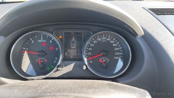 Nissan Qashqai - 6