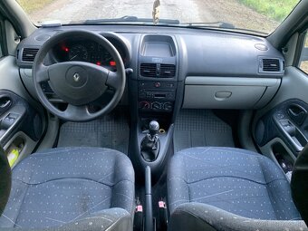 Renault clio - 6