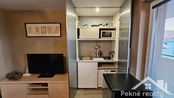 Prenájom 2 izbového apartmánu s balkónom - Zvolen centrum - 6
