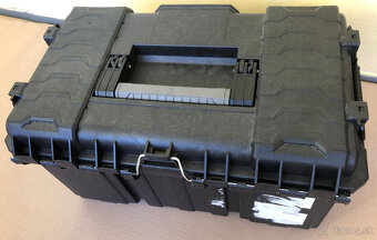 Novy Kufor KETER 22 a Naradie - 6