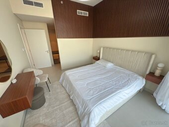 Luxusný apartmán s výhľadom na vodu a park – Dubai Creek Har - 6