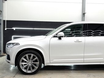 VOLVO XC90 B5 • 2020 • 103 000 km • Biela perleť • 7 miest - 6