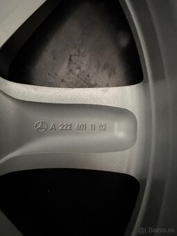 #5 Nové elektróny originál Mercedes r18 - 6