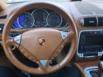 Predám Porsche Cayenne - 6