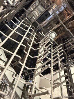 Umývačka riadu 45cm amica - 6