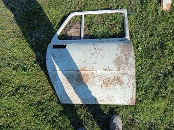 Predám karosárske diely škodovku - 6