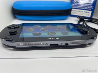 PS Vita Wi-Fi (PCH-1004) OLED - 6