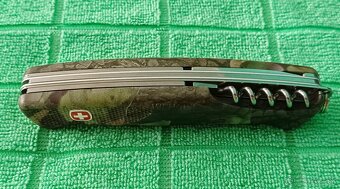 Wenger Delémont Ranger 55 Hardwoods - 6