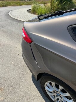 Ford Mondeo 2.0 TDCi titanium mk5 - 6
