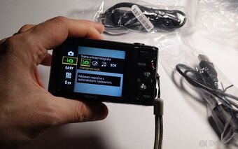 Sony Cyber-Shot DSC-W810 20,1Mpx 6x optický Zoom - 6
