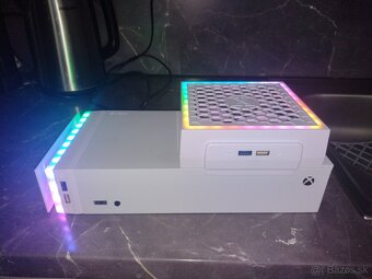 Predám Xbox series S - 6