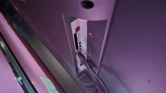 Skoro nový 55 palcový 4K smart TV Blaupunkt - 6