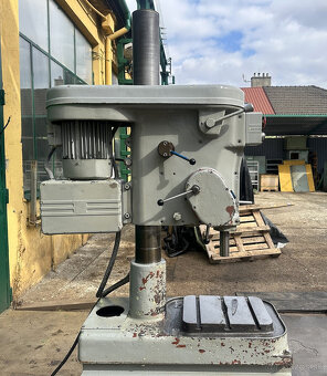 Vrtačka stolní V 20 A - 6