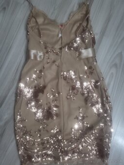 Zlaté koktejlové šaty xs/s - 6