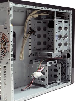 Thermaltake Swing - 6