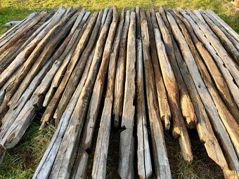 Staré dubové hranoly - ručne kresané - 6