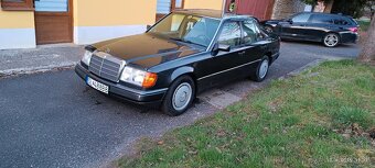 Mercedes W124 230E - 6