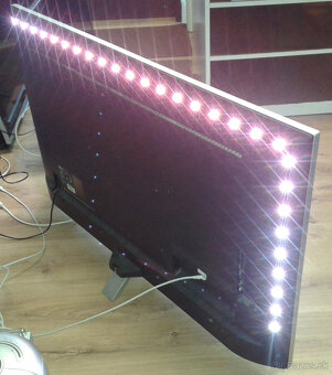 Predám smart TV LCD Philips 50PUS8505/12 (50"). - 6