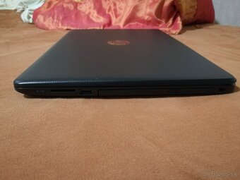 HP. 4-Jadro. 15,6 HD. SSD 128GB. 8 GB DDR4. Nová baterka. - 6