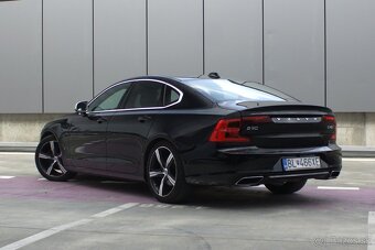 Volvo S90 D4, R-design, 140kw, AWD, AT8 - 6