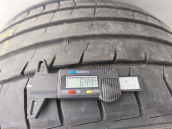255/35 R20 dot 0724 - 6