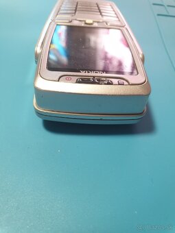 Nokia e70 - 6