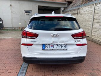 HYUNDAI I30 CW rok 2022 - 6
