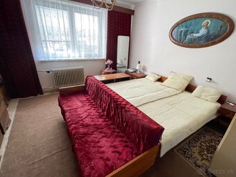 Rodinný dom v obci Banka pri Piešťanoch so záhradou - 6