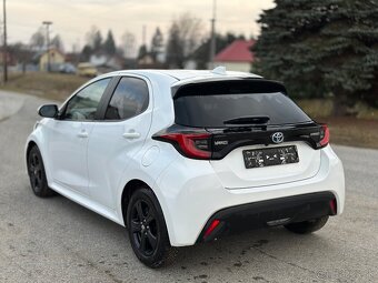 Toyota Yaris 1.5 Hybrid e-CVT Active - 6