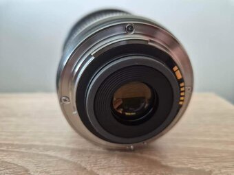 Canon EF-S 10-22mm f3.5-4.5 USM - 6