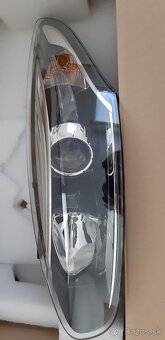 Predam lave svetlo, reflektor na Renault Megane 3 - 6