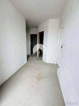 Reality KOMPLEX s.r.o. Vám ponúka na predaj priestranný a sv - 6