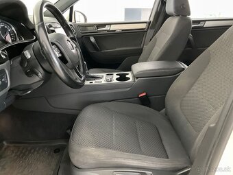 Volkswagen Touareg 3.0 V6 TDI BlueMotion,240k - 6