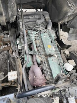 Ťahač Volvo FL6 - 6