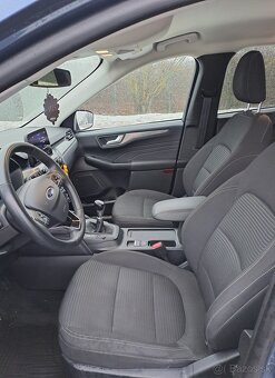 Ford Kuga 2022 1.5 tdci Titanium - 6