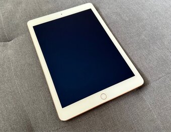 iPad Air 2, 16GB, cellular Gold - 6