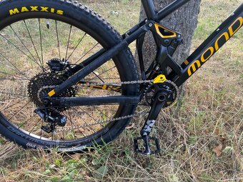 Mondraker Foxy 27.5, velkost L - 6