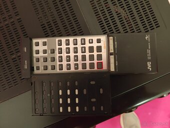 JVC zosilňovač - 6