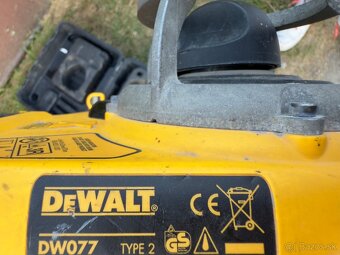Predam Dewalt laser - 6