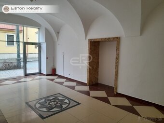 Prenájom obchodný priestor s výkladom na Hlavnú ulicu - 6