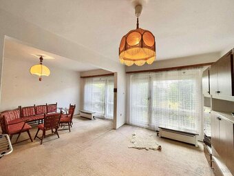 ZĽAVNENÉ • Na predaj rodinná vila s garážou a pozemkom - 6