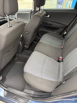 KIA CEED SW 1.6 benzín - 6