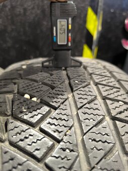 255/70 R16Continental zimne pneumatiky - 6