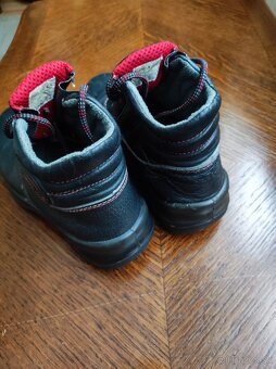 Dámska pracovná obuv - 6