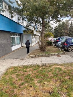 Obchodný priestor v centre Prievidze - 6