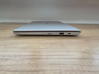 Asus Vivobook 14 /Ryzen 3-3200U/8GB RAM/FHD/256GB SSD/Bat ok - 6
