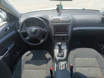 Škoda Octavia 1.6 TDI DSG 77 kw - 6