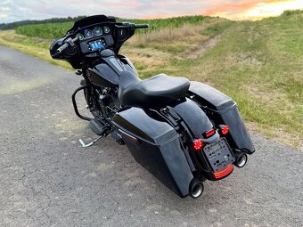 Harley Davidson STREET GLIDE - 6