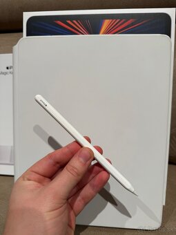 Apple iPad Pro 12.9″ M1 + magic keyboard + apple pencil 2 - 6