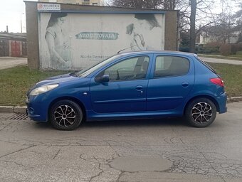 Peugeot 206+ - 6